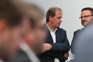 Koncesionářské poplatky mají vzrůst o 35 korun, má být i více plátců - Novinky